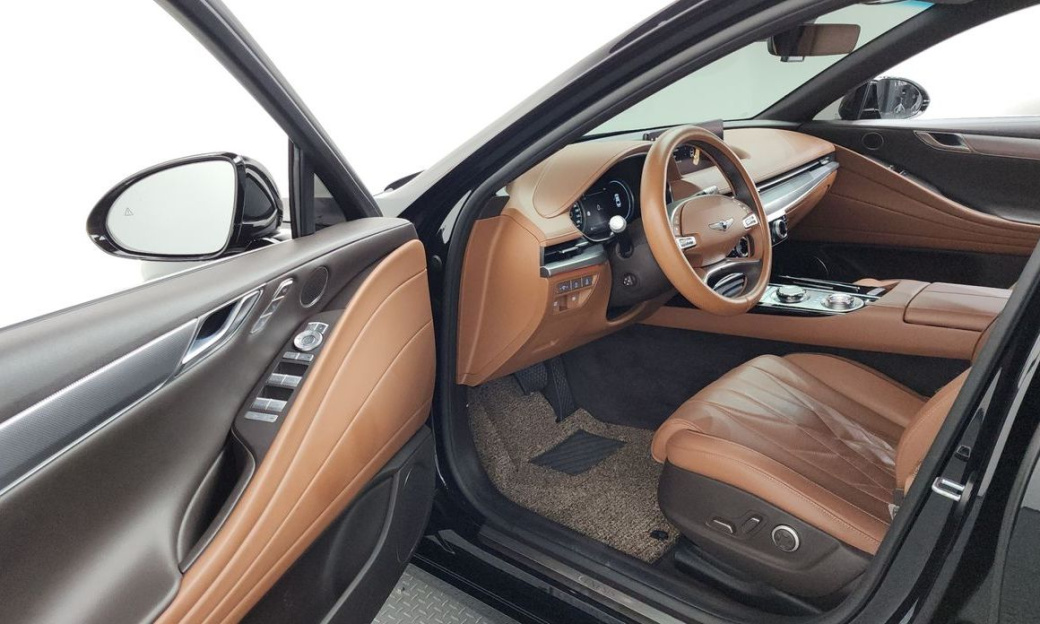 Genesis G80 Gasoline 2.5 Turbo 2WD, 2024