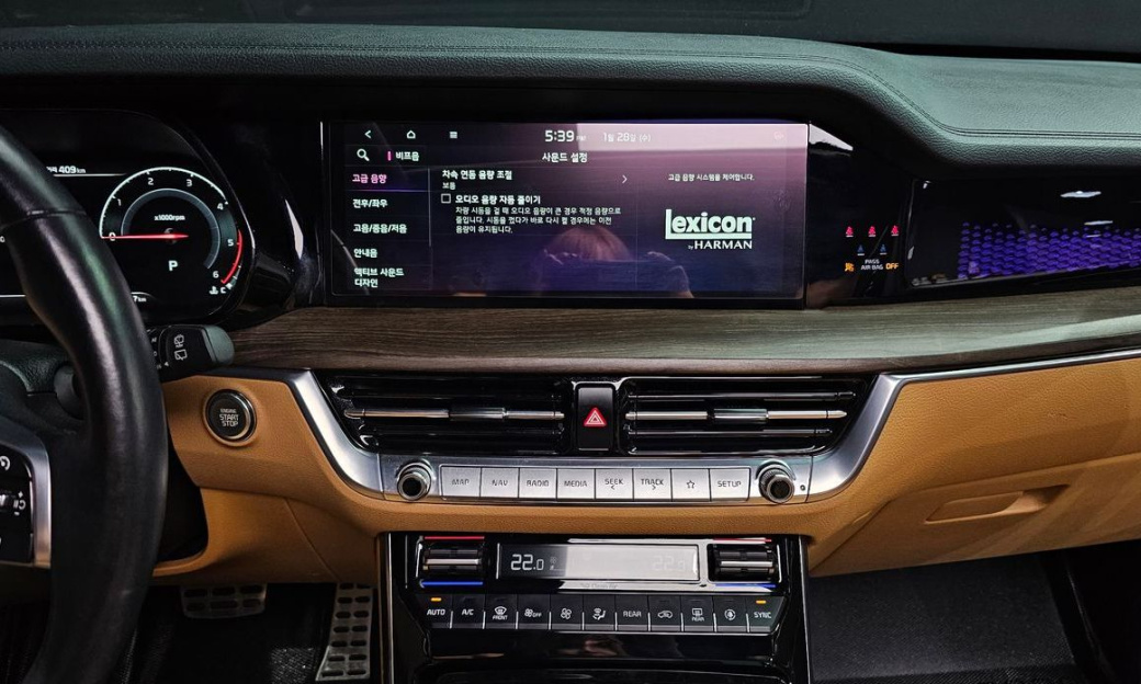Kia Mohave Diesel 3.0 4WD 7-Seater, 2021