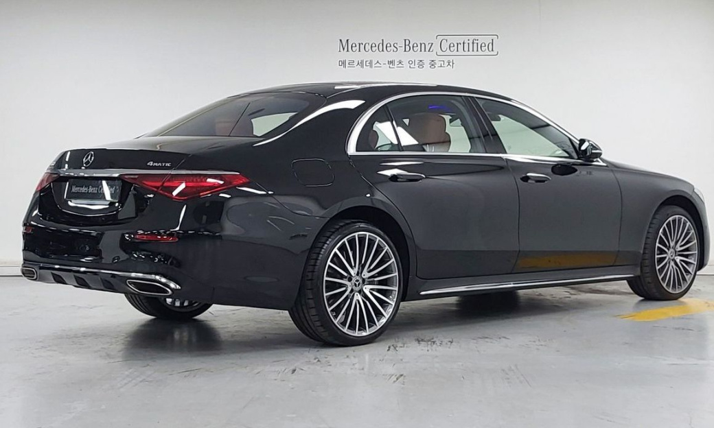 Mercedes-Benz S-Class S500 4MATIC, 2026