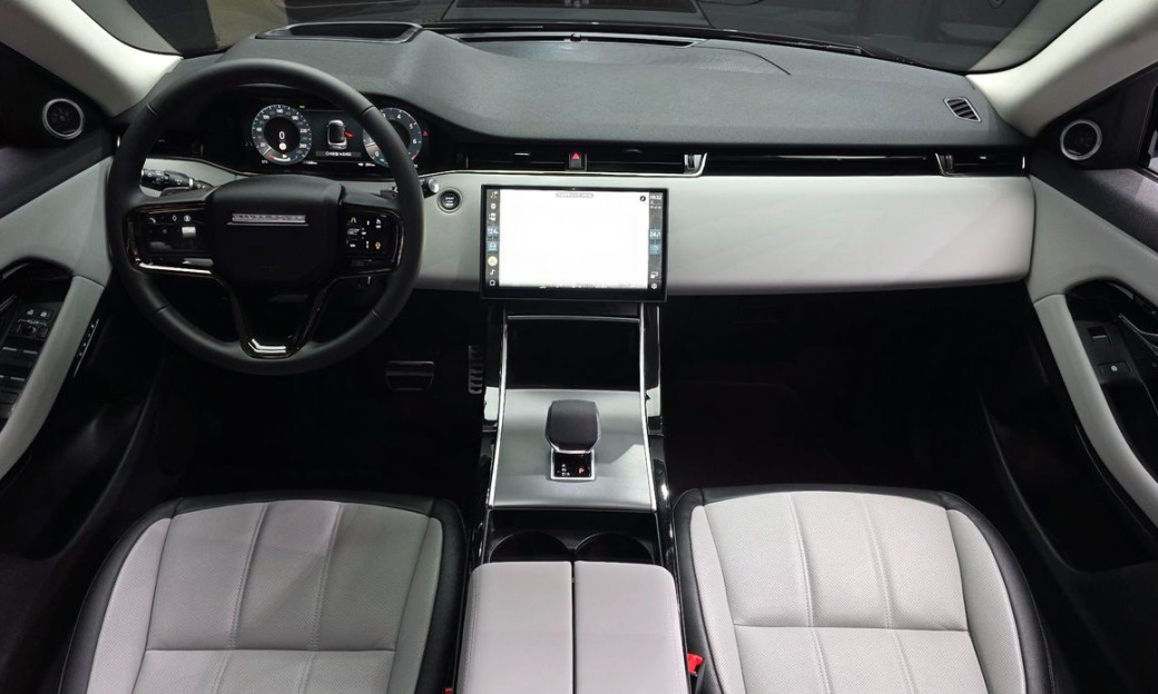Land Rover Range Rover Evoque P250 Dynamic SE, 2025