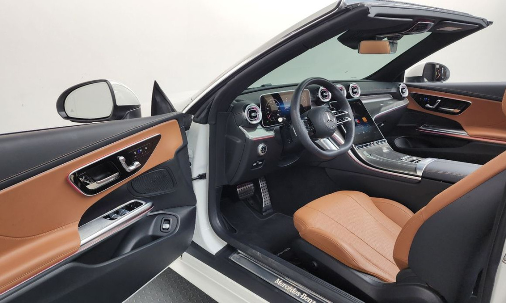 Mercedes-Benz CLE-Class CLE200 Cabriolet, 2024