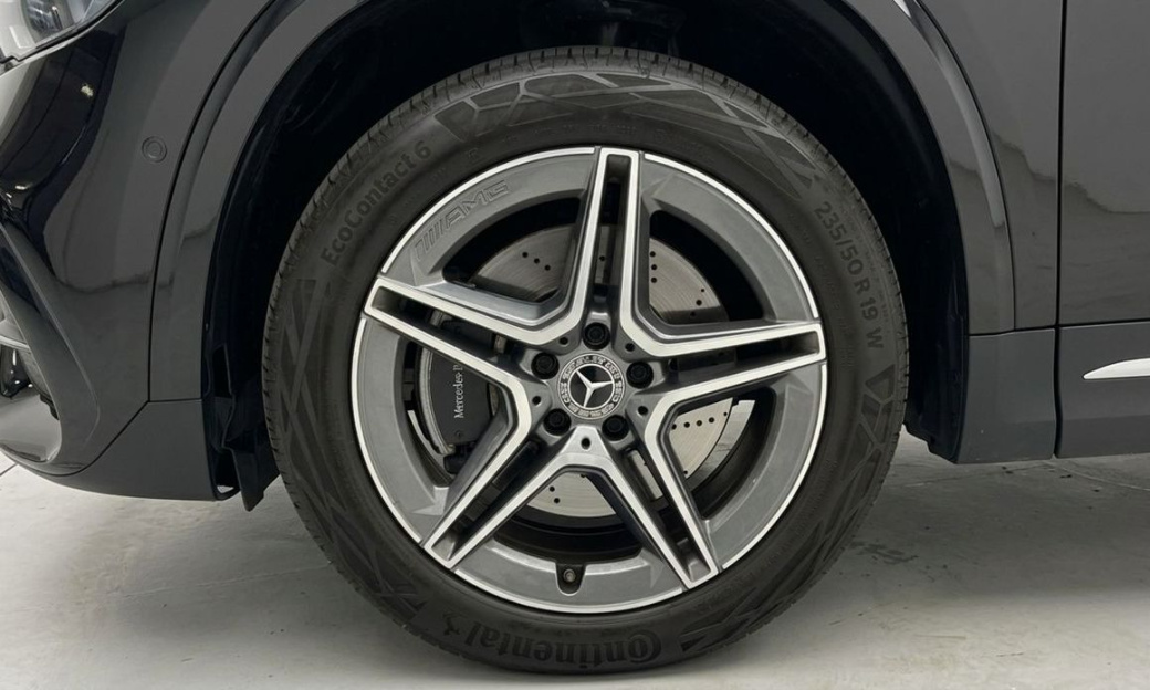 Mercedes-Benz GLA-Class GLA250 4MATIC, 2025