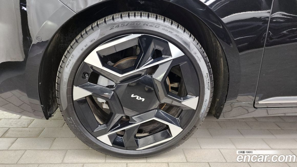 Kia K8 2.5 Gasoline 2WD, 2025
