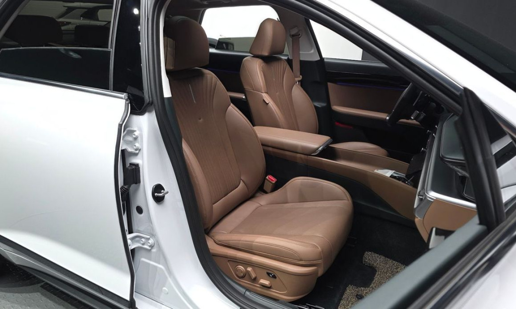 Hyundai Grandeur 2,5 Gasoline 2WD, 2025