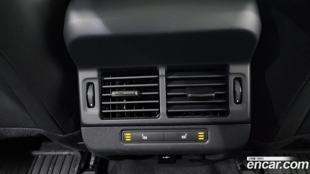 Land Rover Range Rover Evoque P250 Dynamic SE, 2024