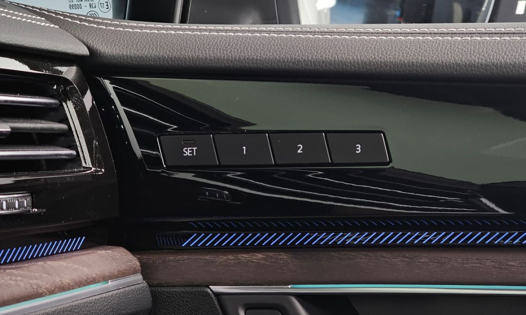 Volkswagen Touareg 3.0 TDI Prestige, 2025