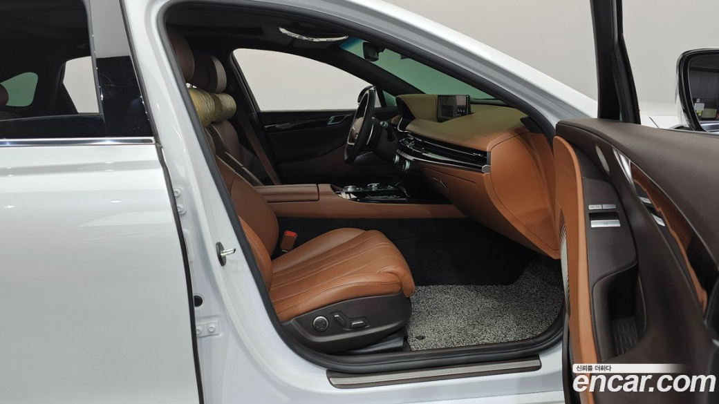 Genesis G80 Gasoline 2.5 Turbo 2WD, 2024