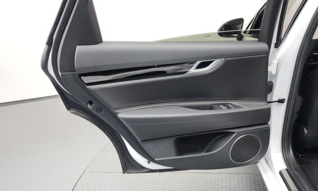 Genesis G80 Gasoline 2.5 Turbo AWD, 2022