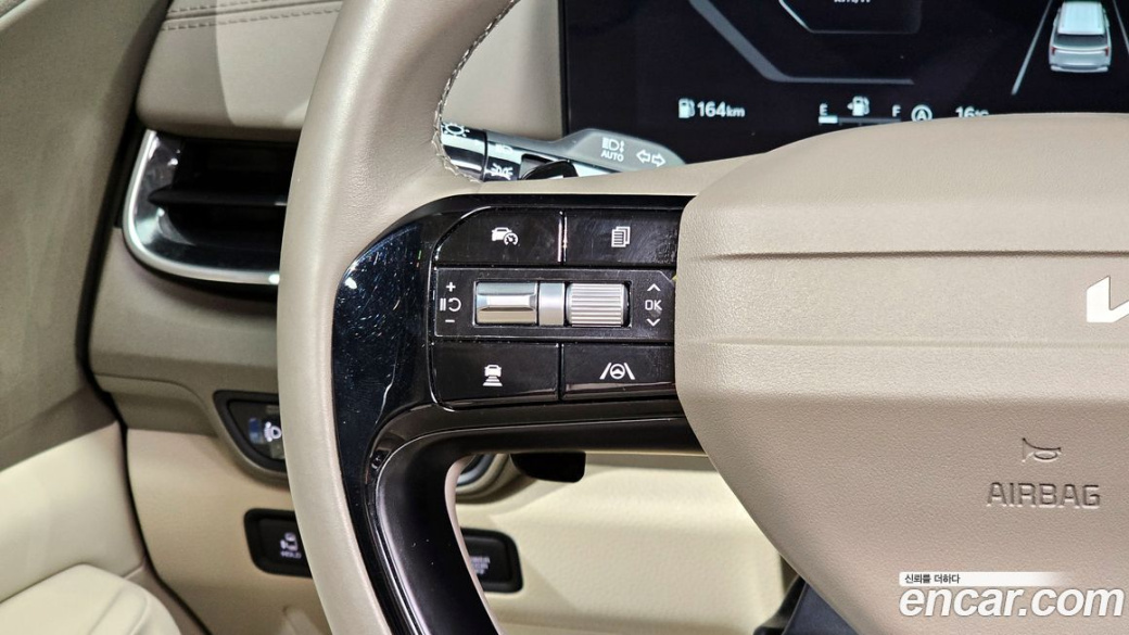 Kia Carnival 7-Seater Noblesse, 2025
