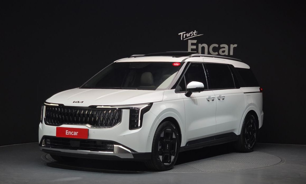 Kia Carnival 9-Seater Noblesse, 2025