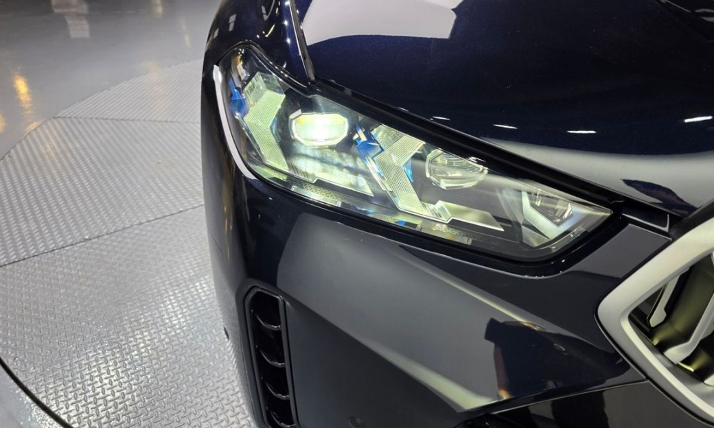 BMW X6 xDrive40i M Sport, 2025