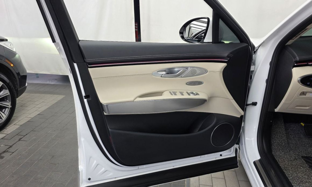 Genesis GV70 2.5T Gasoline 2WD, 2025