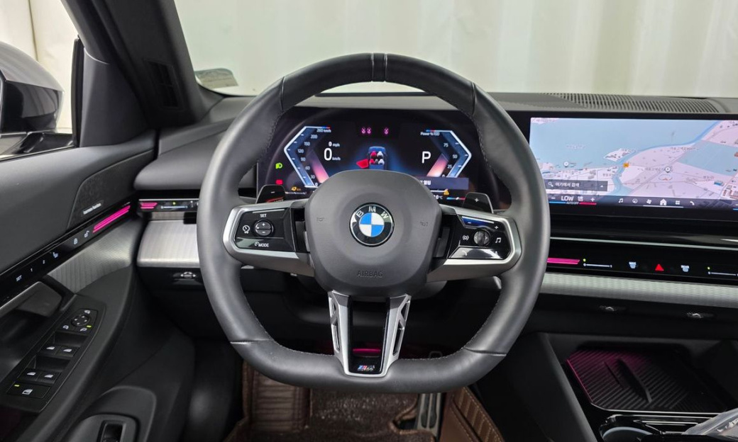 BMW 5-Series 520i M Sport, 2024