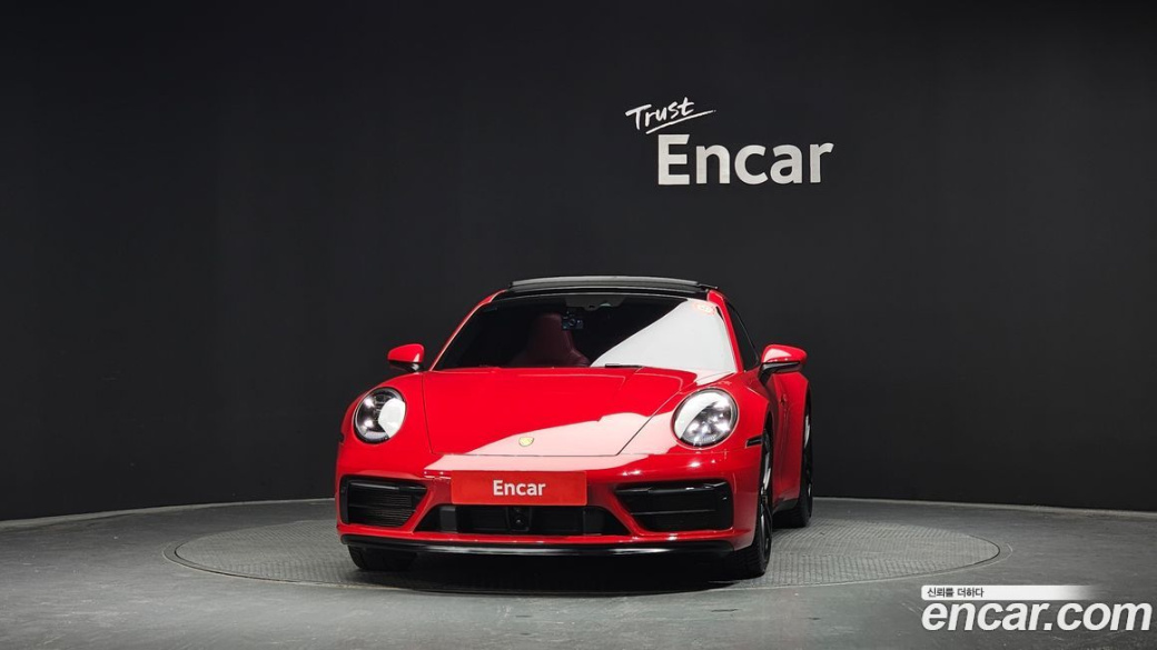 Porsche 911 Carrera GTS, 2022