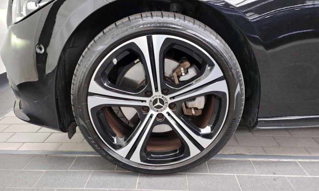 Mercedes-Benz C-Class C300 4MATIC Avantgarde, 2023