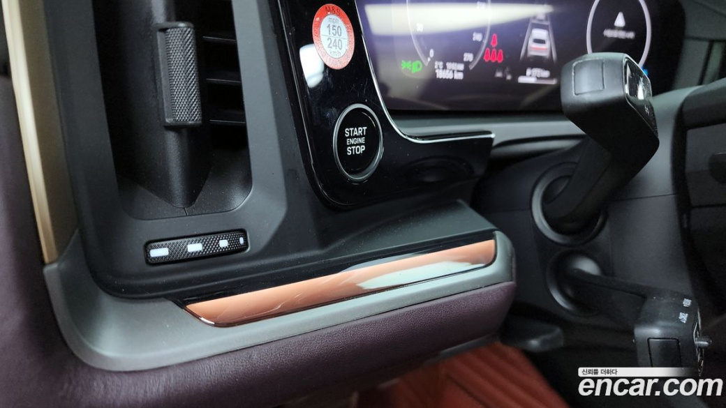 Porsche Cayenne 3.0, 2024