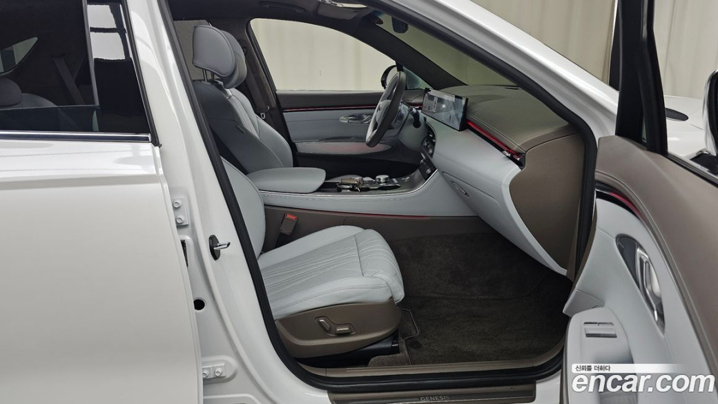 Genesis GV70 2.5T Gasoline AWD, 2025