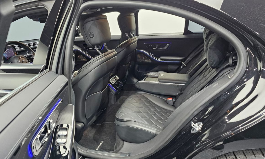 Mercedes-Benz S-Class S400 d 4MATIC, 2023