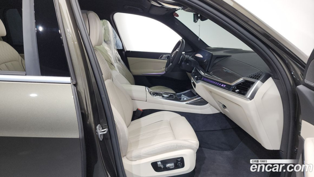 BMW X7 xDrive 40i M Sport 6STR, 2025