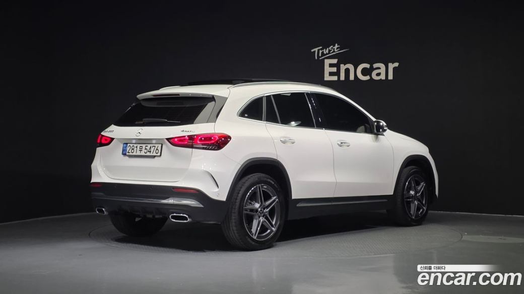Mercedes-Benz GLA-Class GLA250 4MATIC, 2022