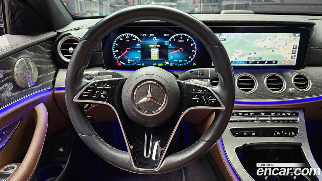Mercedes-Benz E-Class E350 4MATIC Avantgarde, 2022