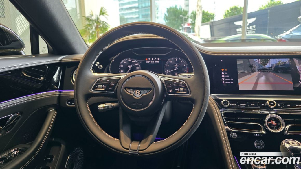 Bentley Flying Spur 4.0 S, 2024