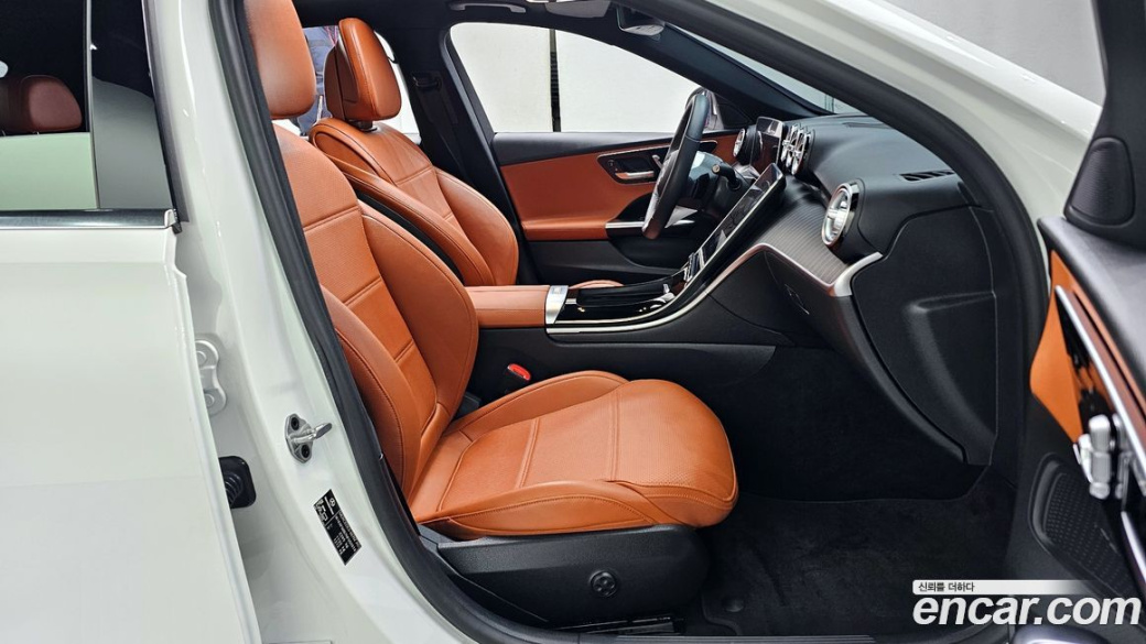 Mercedes-Benz C-Class C200 4MATIC Avantgarde, 2022