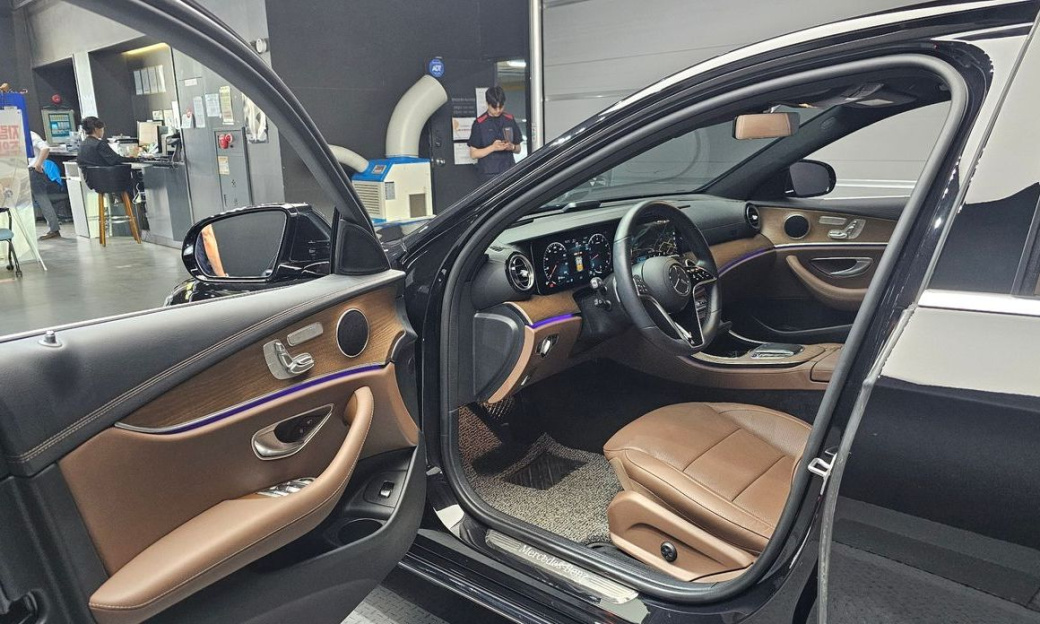 Mercedes-Benz E-Class E250 Exclusive, 2023