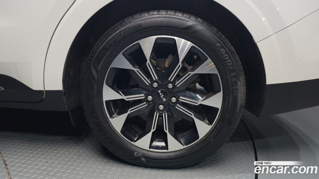 Kia Carnival 7-Seater Noblesse, 2023