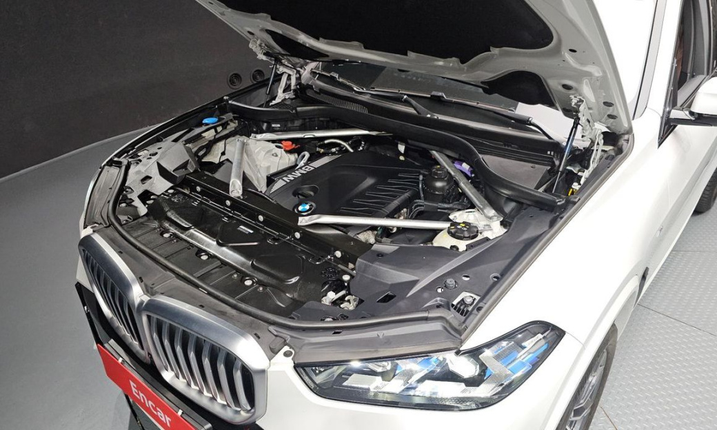 BMW X5 xDrive 30d M Sport, 2024
