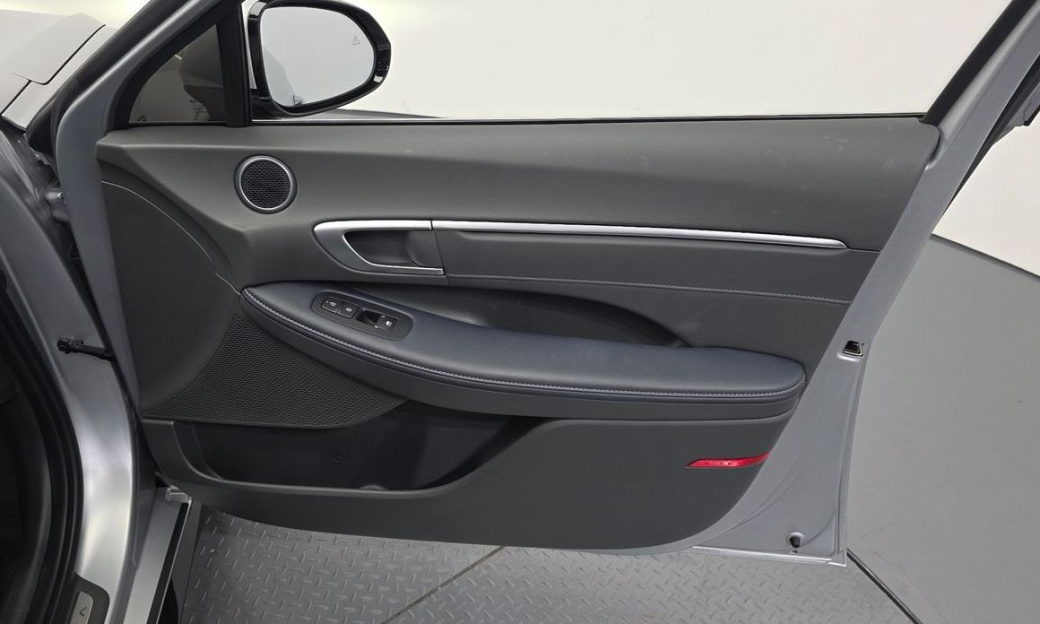 Hyundai Sonata 2.0, 2025