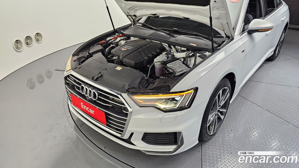 Audi A6 45 TFSI Quattro Premium, 2022