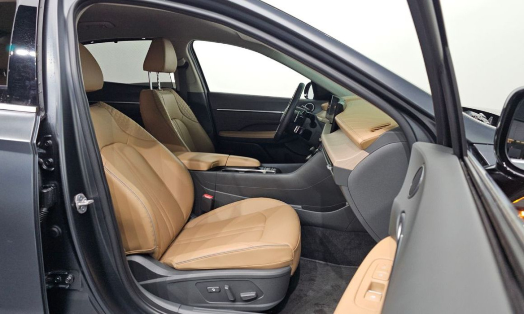 Hyundai Sonata 2.0, 2024