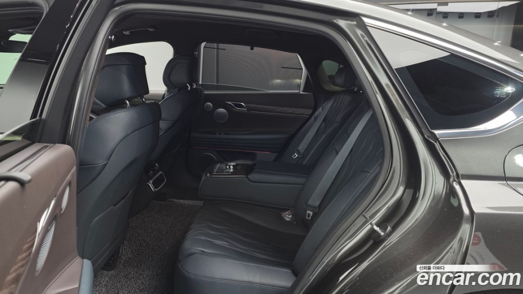 Genesis G80 Gasoline 2.5 Turbo AWD, 2026