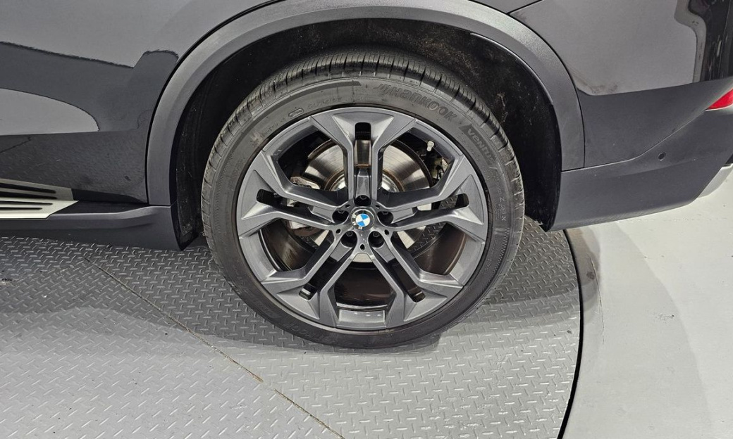 BMW X5 xDrive 40i xLine, 2024
