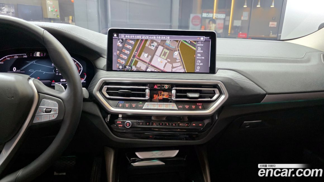 BMW X4 xDrive20i xLine, 2025