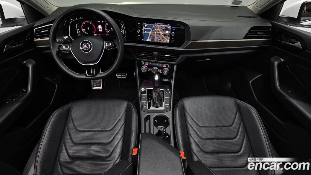 Volkswagen Jetta 1.4 TSI Prestige, 2021