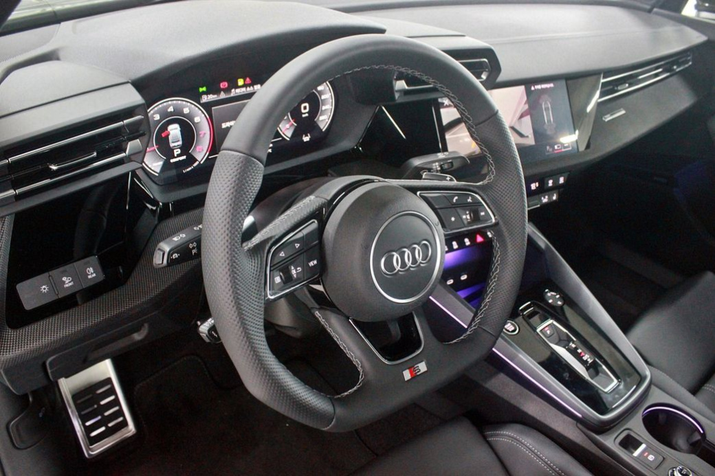 Audi A3 40 TFSI Premium, 2026