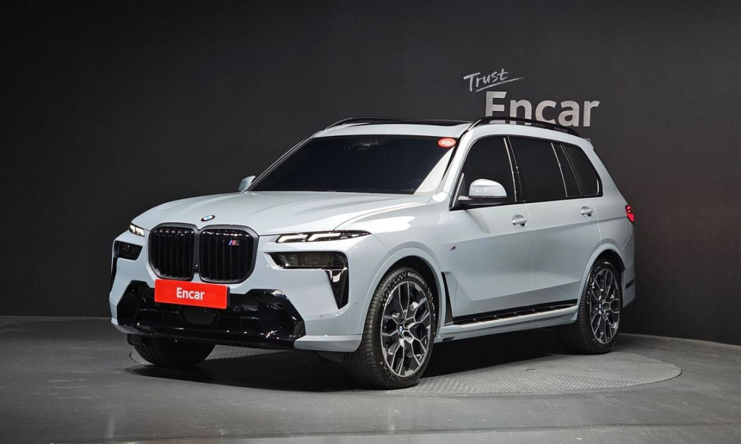 BMW X7 xDrive 40i M Sport 6STR, 2025
