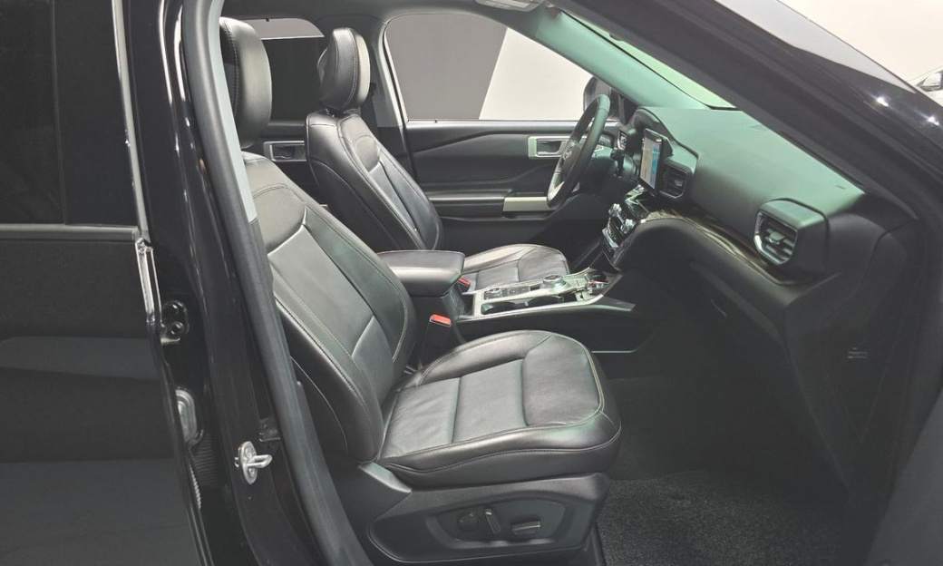 Ford Explorer 2.3 LimIted 4WD, 2022