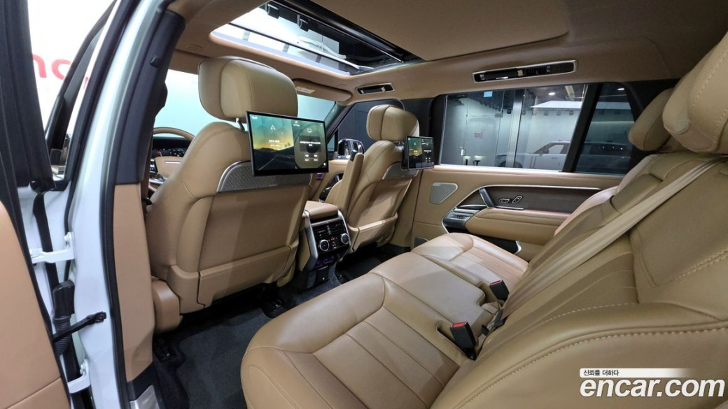 Land Rover Range Rover P530 Autobiography Long Wheel Base, 2023
