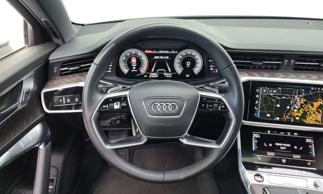 Audi A6 45 TFSI Quattro Premium, 2022