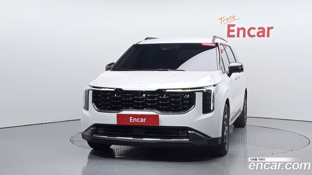 Kia Carnival 9-Seater Gravity, 2025
