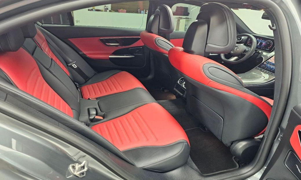 Mercedes-Benz C-Class C300 AMG Line, 2022