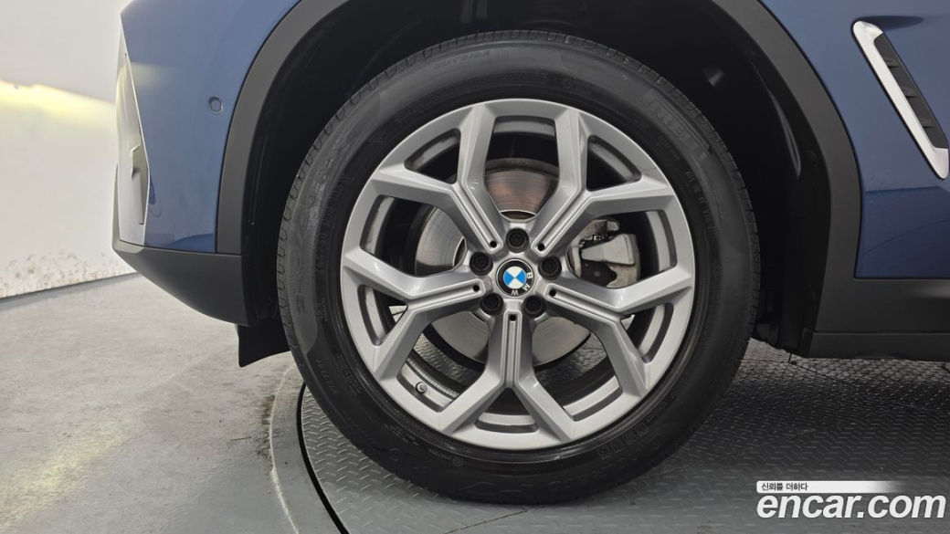 BMW X4 xDrive20i xLine, 2023