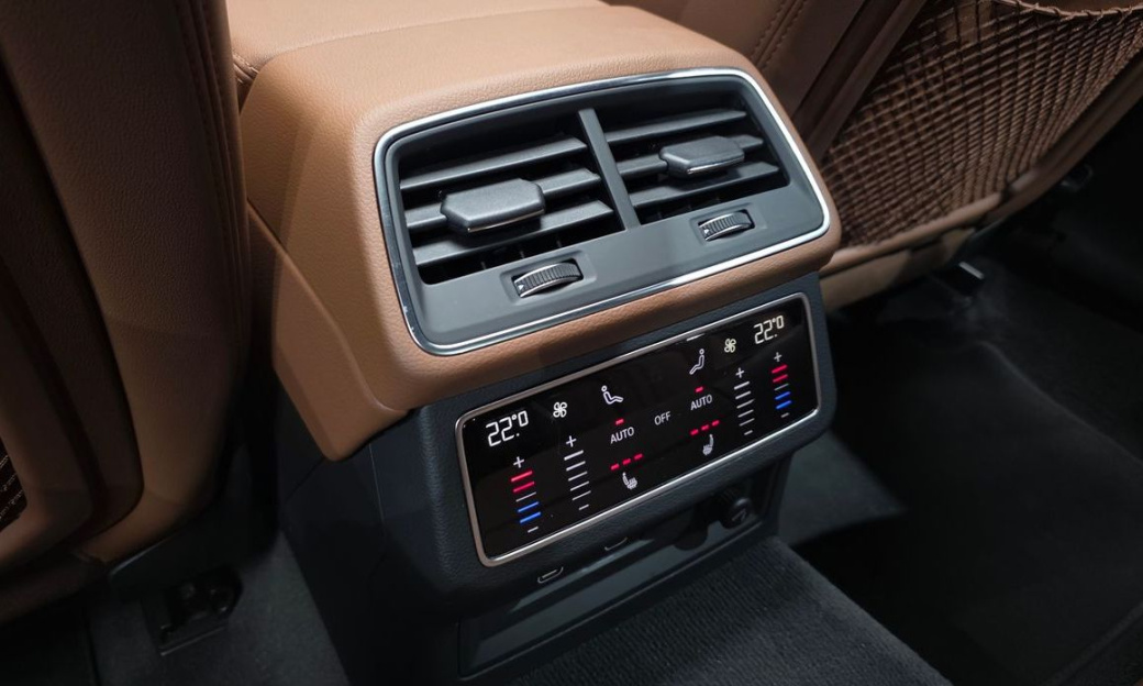 Audi A6 40 TDI Premium, 2023