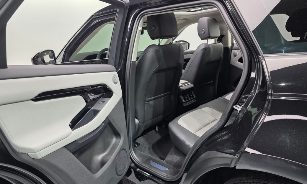 Land Rover Range Rover Evoque P250 Dynamic SE, 2025