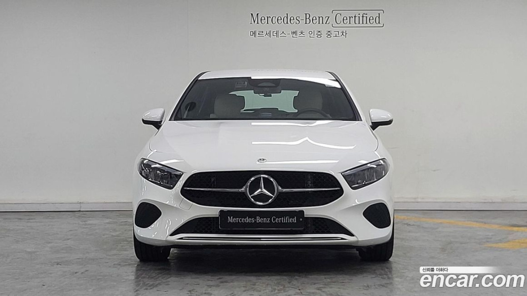 Mercedes-Benz A-Class A220 Hatchback, 2026