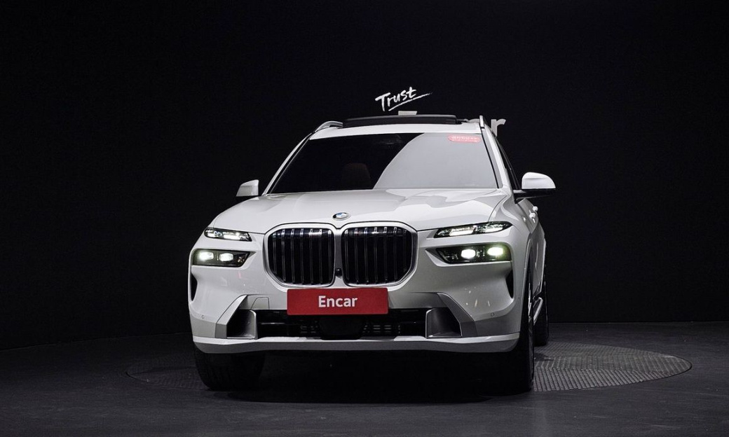 BMW X7 xDrive 40d Design Pure Excellence 7-Seater, 2026