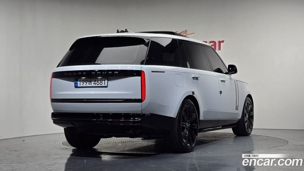 Land Rover Range Rover P530 Autobiography Long Wheel Base, 2025